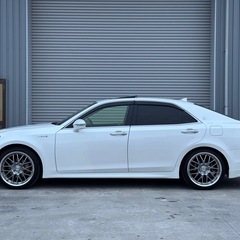 クラウン　ハイブリッド　アスリートS  サンルーフの画像