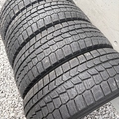 215/60/16冬ダンロップの画像