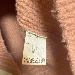 レース付きニットの画像