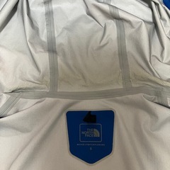 The North Face ブルー　ベンチャージャケット、マウンテンパーカーの画像