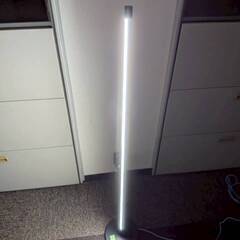 ５本セット フロアライト スタンドライト LEDフロアランプ フロアスタンド 間接照明 調光調色 寝室 ベッドサイド 壁 癒やし おしゃれ 北欧 リモコン付 フットスイッチ制御 インテリア カフェ モダン 照明 118cm ホワイト ブラック モダン シンプルの画像