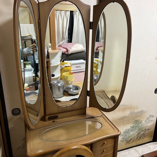 ドレッサー　三面鏡