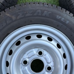 スタッドレススチールセット　145R12 LT 6PR ブリヂストン　ブリザックの画像