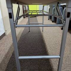 2枚あります／折りたたみ可能 デスク長さ150 奥行45 高さ70の画像