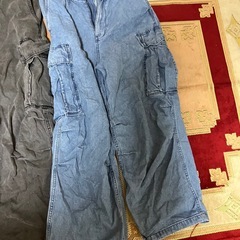 GU カーゴパンツ
の画像