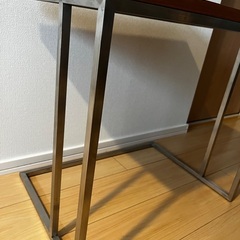 サイドテーブルの画像