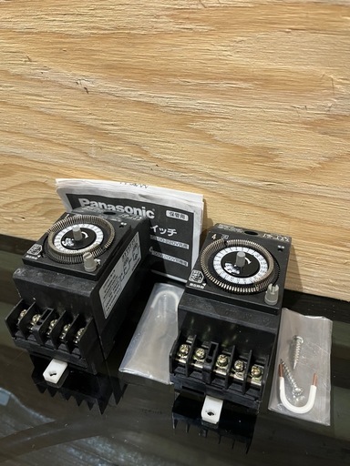 パナソニック(Panasonic) タイムスイッチ TB15601K×2