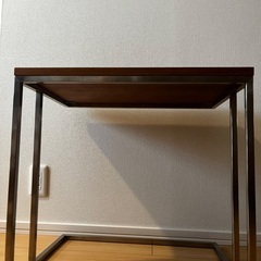 サイドテーブルの画像