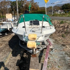 プレジャーボート21フィート60馬力の画像