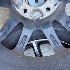 デリカD5に履いていたアルミ&スタッドレス　225-60R17の画像