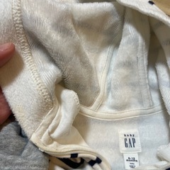 baby GAP✨人気デザイン✨パーカー2枚セット✨アウター✨の画像