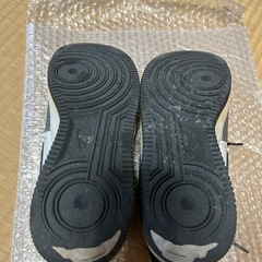 お話し中
NIKE AIR FORCE Iの画像