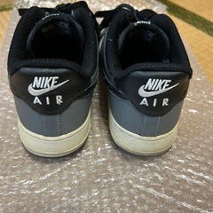 お話し中
NIKE AIR FORCE Iの画像