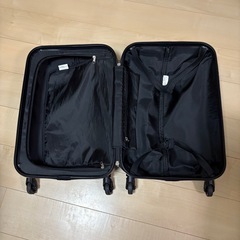 スーツケース ジャンクの画像