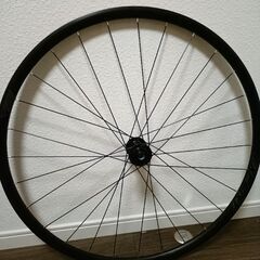 新品未使用！MERIDA完成車外し品 700C アルミホイール前後セット　チューブレス対応の画像