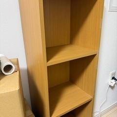 本棚　木目調の画像