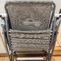 ラフマのリクライニングチェアの画像