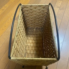 洋風　　マガジンラック　小物入れの画像