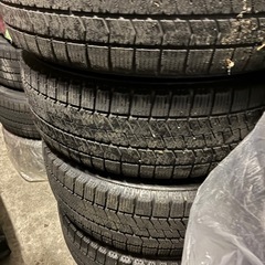ブリジストン スタッドレス 205/60R16　VRX2 2020年製　プリウスα 純正アルミ  16インチ 6.5J　5H　114.3　+39　４本セットの画像