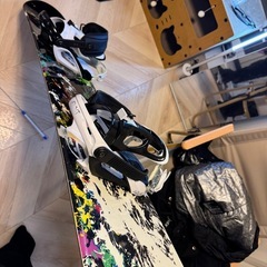 🏂 スノーボードセット EPIC Splatter 144cm（ビンディング付き）の画像