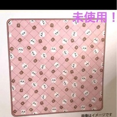 ちいかわ ラグマット マルチカバー 正方形の画像