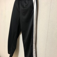 ジャージ4枚セットの画像