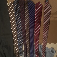 ユニクロ　感動パンツ　ジャケット　ワイシャツ　ネクタイ　まとめ売りの画像