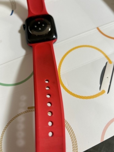 アップルウォッチ、シリーズ8！GPS + セルラー　モデル！バンド2本付き！