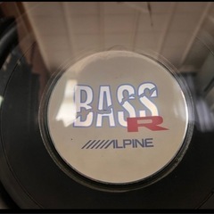 アルパインサブウーファーの画像