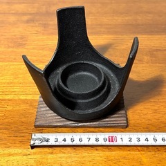 南部鉄器 丸型コンロ 木台付 南部池永 固形燃料用の画像