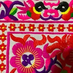 ⑦【新品未使用品】アジアン⭐︎モン族刺繍ポーチの画像