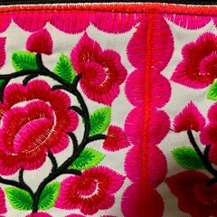 ⑪【新品未使用】アジアン⭐︎モン族刺繍ポーチの画像