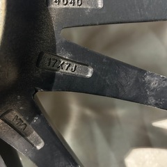 スタッドレス　17インチ　ダンロップ　215/60R17の画像