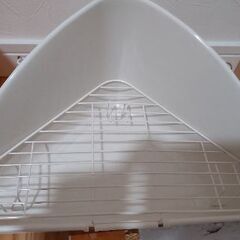 うさぎのペレット＋新品トイレ＋キャリーケージの画像