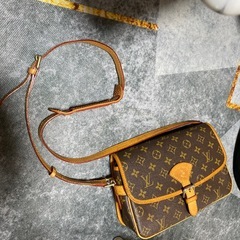 ＬVショルダー
の画像