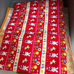 ハギレ、針 色々の画像