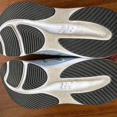 ニューバランス　スニーカー　23センチ
の画像