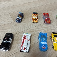 トミカ　カーズ
の画像
