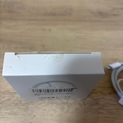 【お譲り決定済み】純正ライトニングケーブル2本の画像