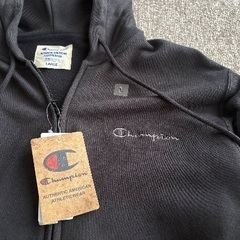 Championチャンピオン ジップパーカー Lサイズの画像