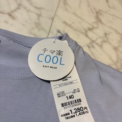 新品　半袖　tｼｬﾂ サイズ140 定価1,408円の品物の画像