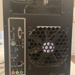 G-TUNE  ゲーミングPC デスクトップセット　マウス付き、キーボードの画像