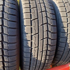 215/65/R15スタットレスアルミタイヤの画像