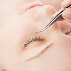 《11月》マツエクモデル様募集中