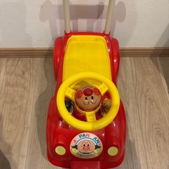 アンパンマンカー　手押し車
の画像