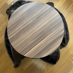 円形こたつ
の画像