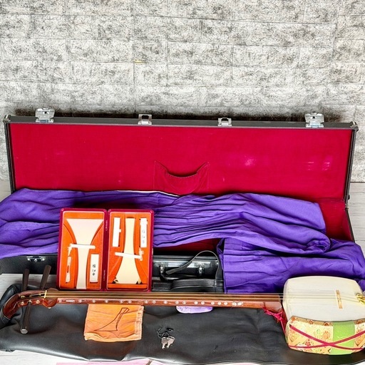 注文 中棹三本継三味線 紫檀・紅木・丸打胴・東さわり・鼈甲撥・樹脂撥付き