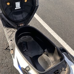 スズキ　GSR125NEX  白　厚木市よりよりの画像