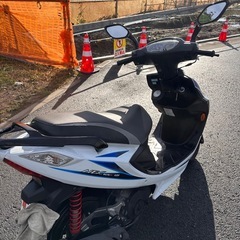 スズキ　GSR125NEX  白　厚木市よりよりの画像