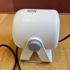 小型セラミックファンヒーター　
の画像